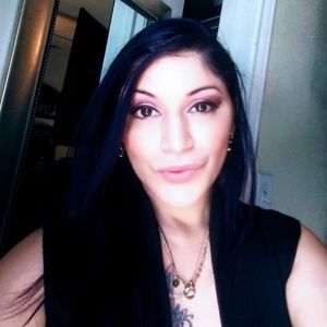 Meet your Posher, Janet